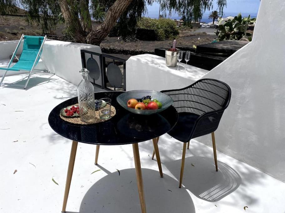 Cosy Finca, Sea Views, Jacuzzi La Asomada (Lanzarote) Exterior foto